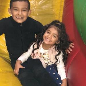 Meet your Posher, Yudith